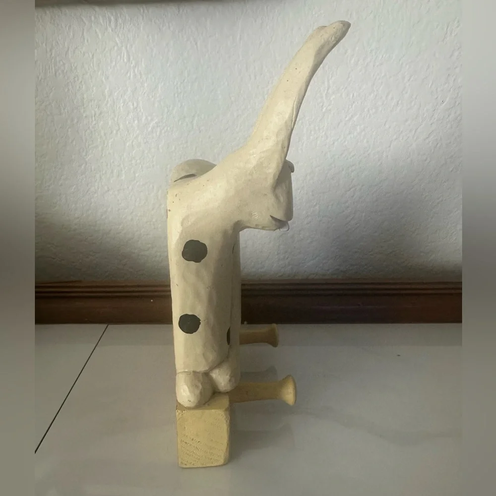 willieraye studio very detailed